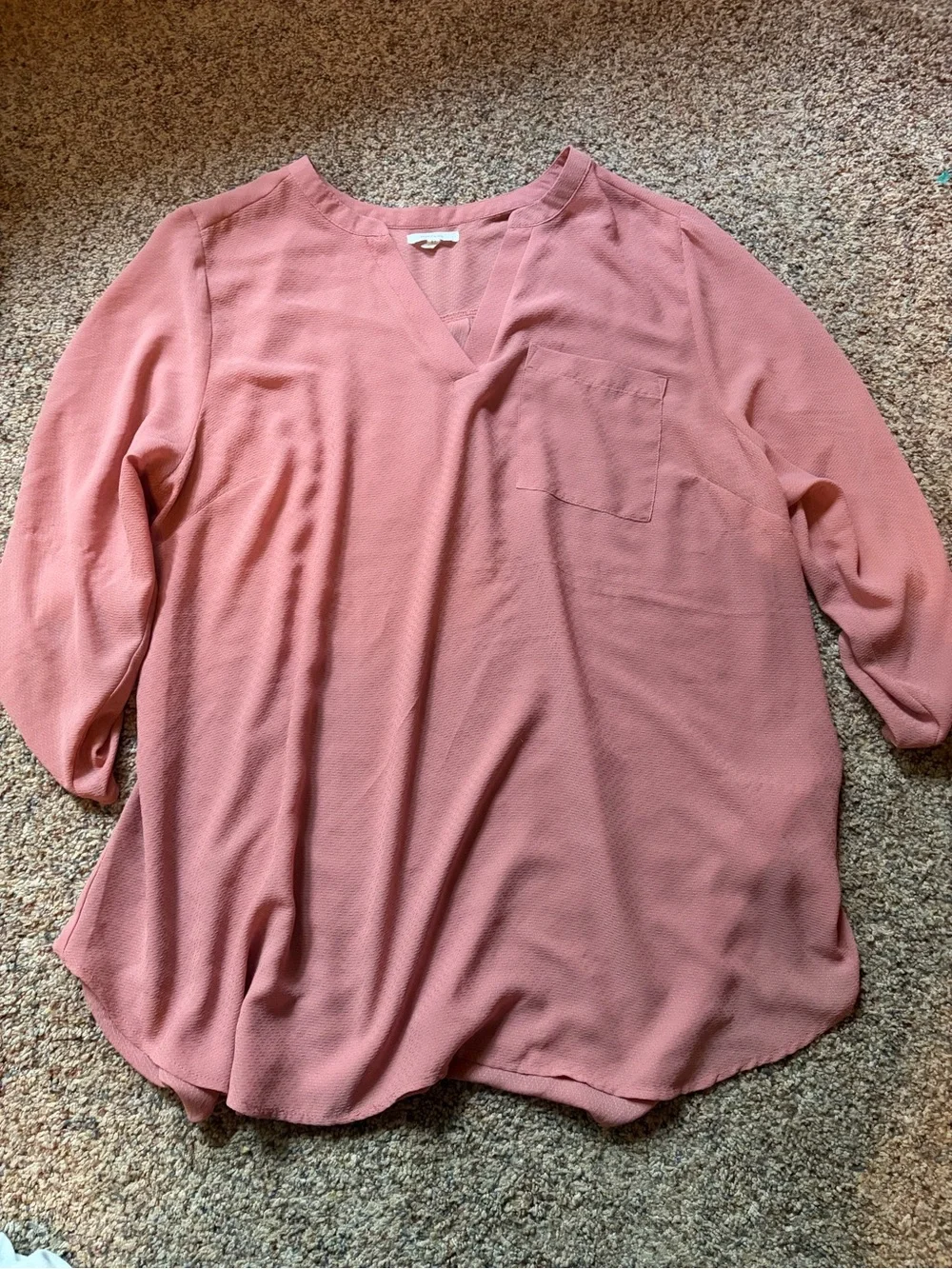 Maurices Plus Size Women’s Tops Bundle | XXL, 2X, Size 2 | 7 Pieces - Picture 10 of 15
